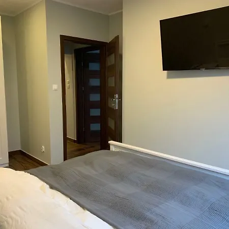 Pm شقة شكلارسكا بوريبا