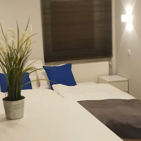 Apartment Pm *
